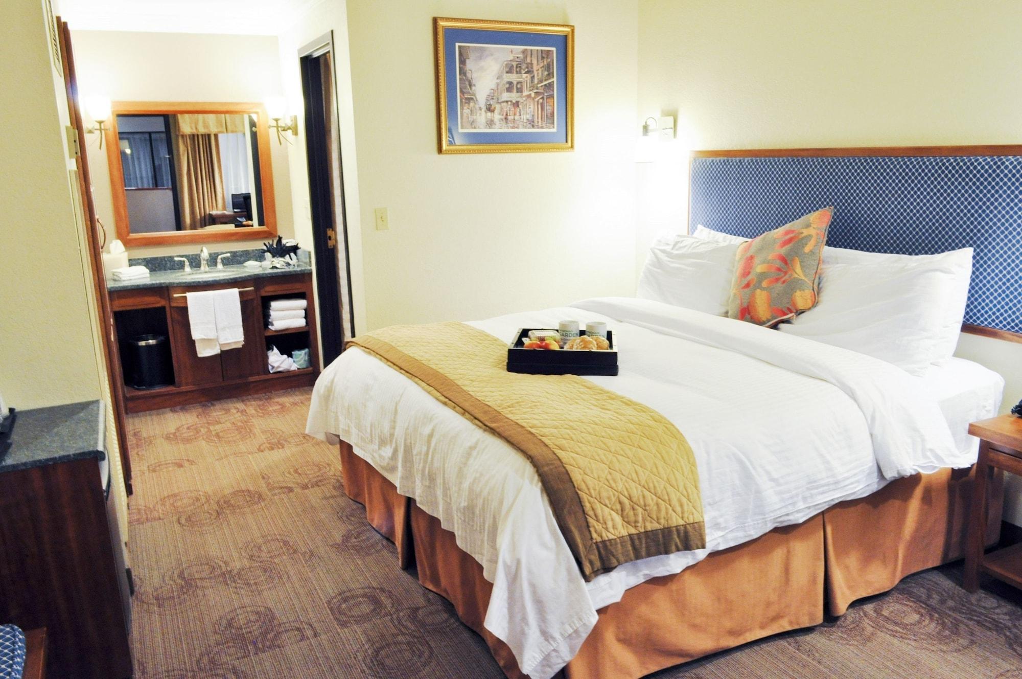 Hotel Wyndham Garden Baronne Plaza New Orleans Exterior foto